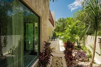 Villa Esperia Tulum Hotel